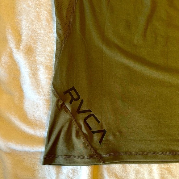 RVCA Performance Tee - Picture 3 of 4